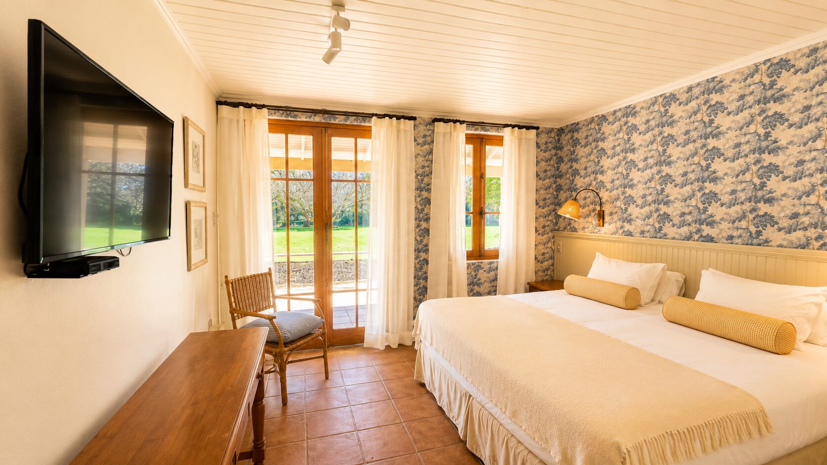 Habitación Ejecutiva con terraza y salida al jardín